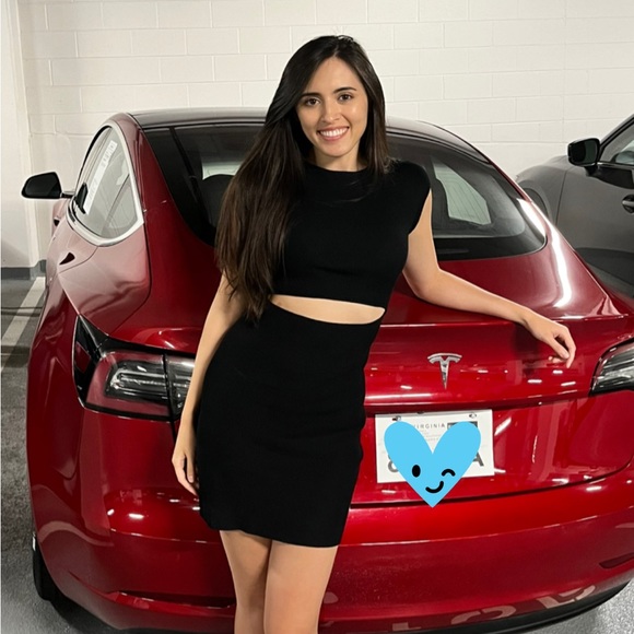 Meet your Posher, Faith - Picture 3 of 3